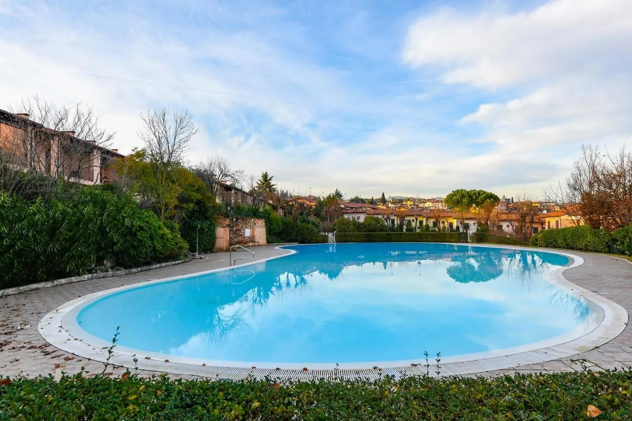 Casa Esmeralda Polpenazze del Garda 0*,  Itália